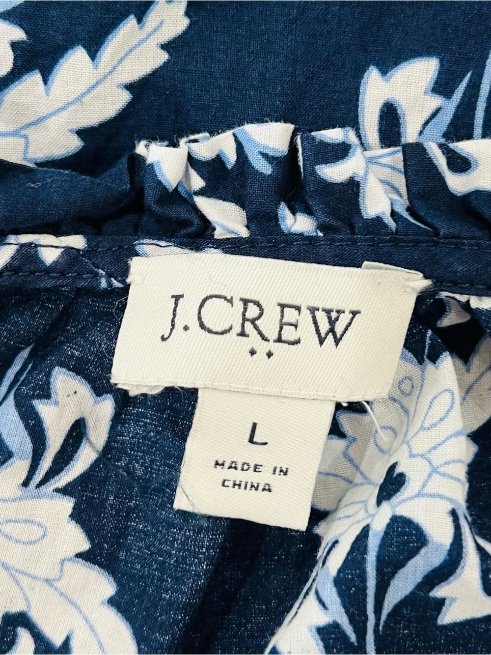 J. Crew Large - Picture 3 of 4